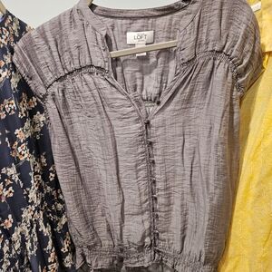 LOFT Women's Gray Button-Down Top